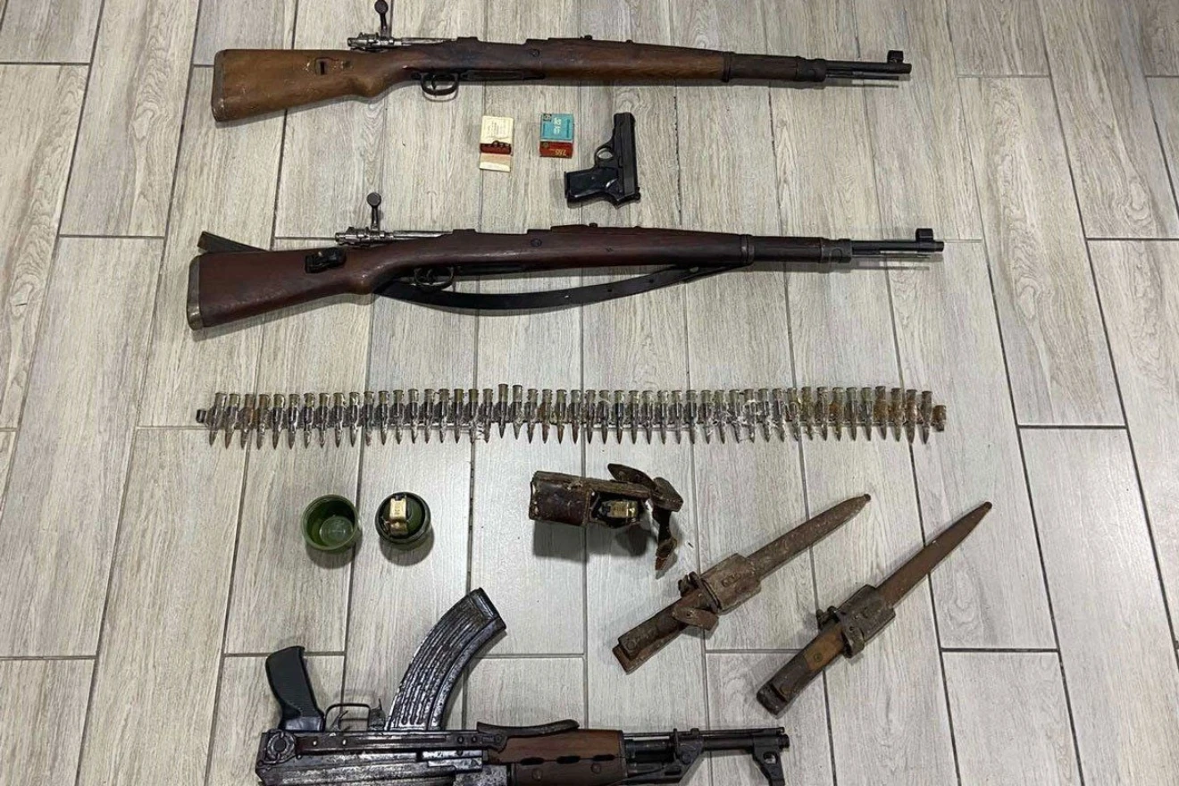 Akcija Kalibar: Pronađene vojne puške, bombe i pištolj