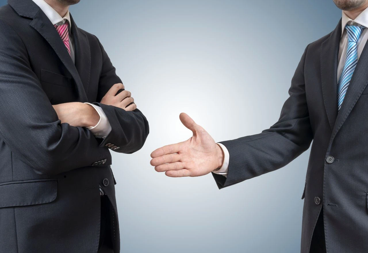 Politički apsurd: Izborni pobjednici ne žele biti dio vlasti