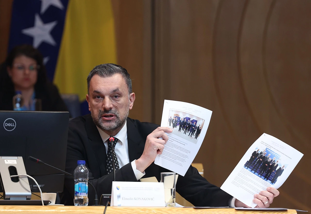 Pogledajte javno saslušanje Elmedina Konakovića, Borjana Krišto se nije pojavila