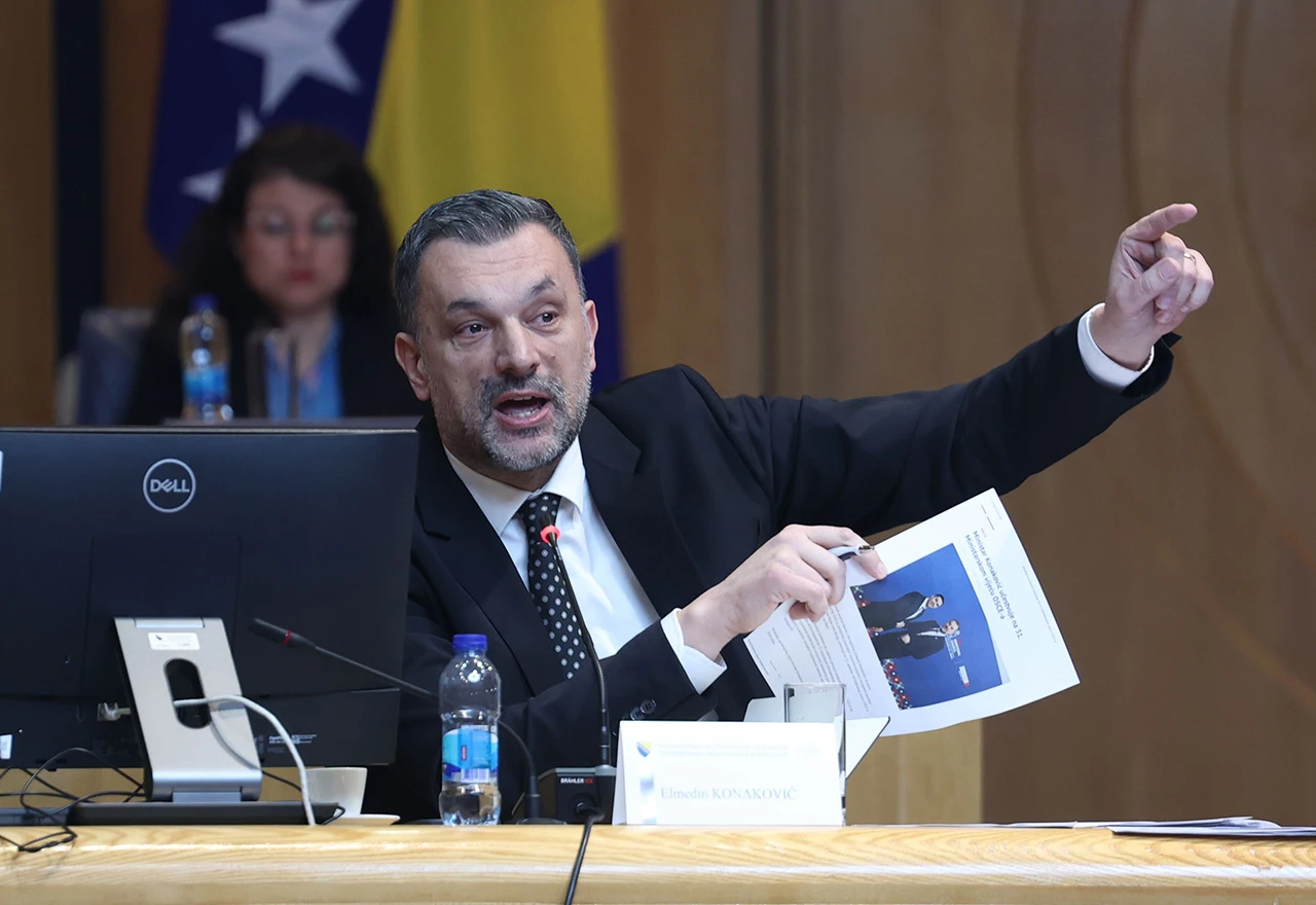 Summit u Neumu: Konaković krivnju svalio na Krišto