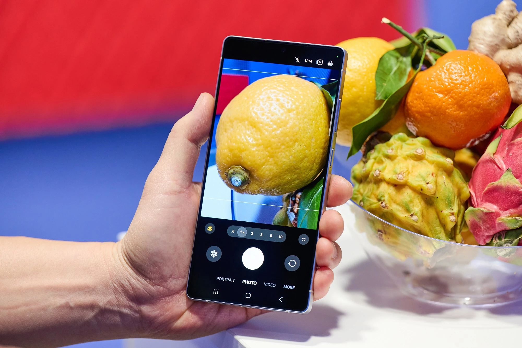 VIDEO | Samsung Galaxy S25 serija postavlja standard AI telefona kao pravog AI suputnika