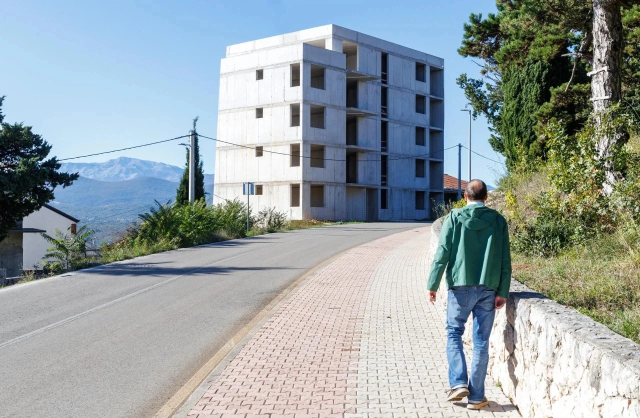 Velika akcija USKOK-a u Imotskom: Uhićeno pet osoba 