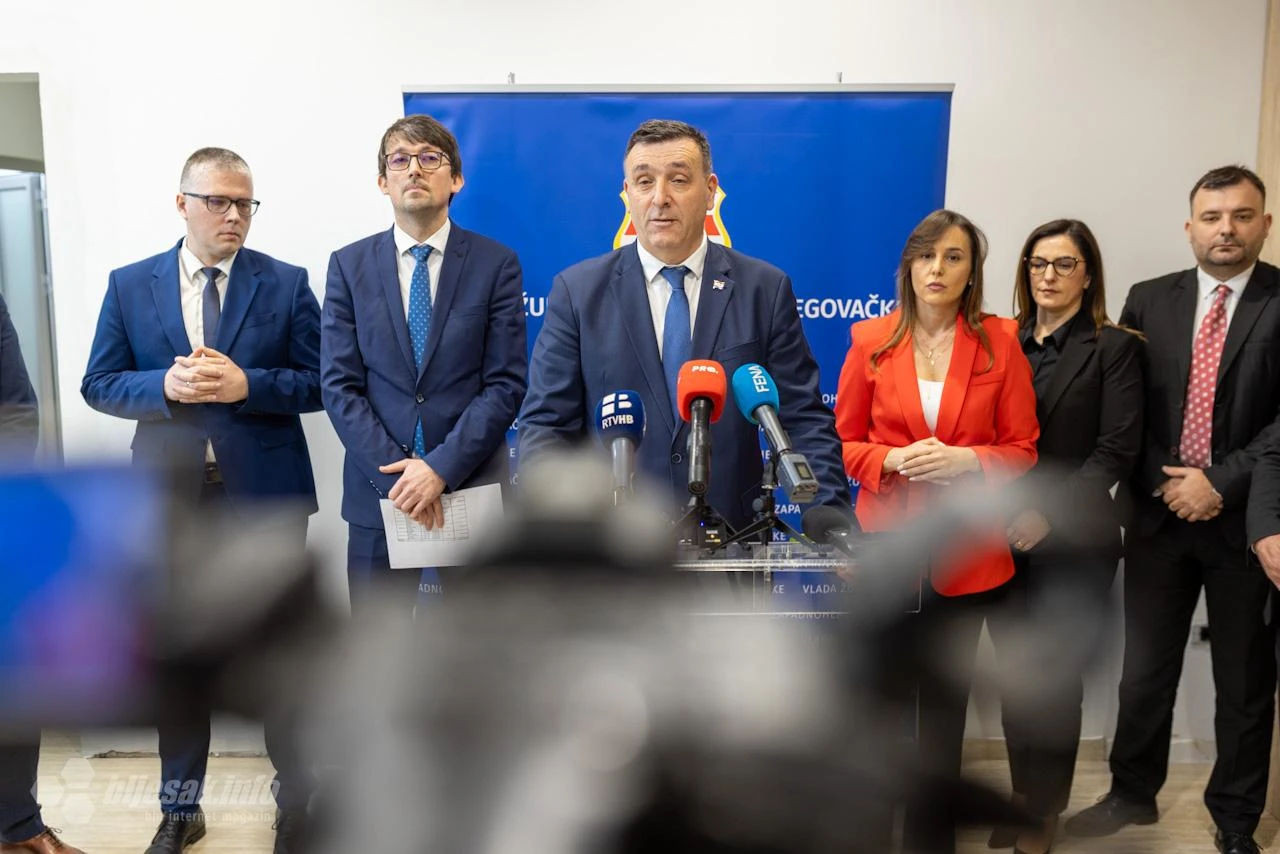 Zastupnici promijenili mišljenje i usvojili izmjene Zakona o zaštiti obitelji s djecom