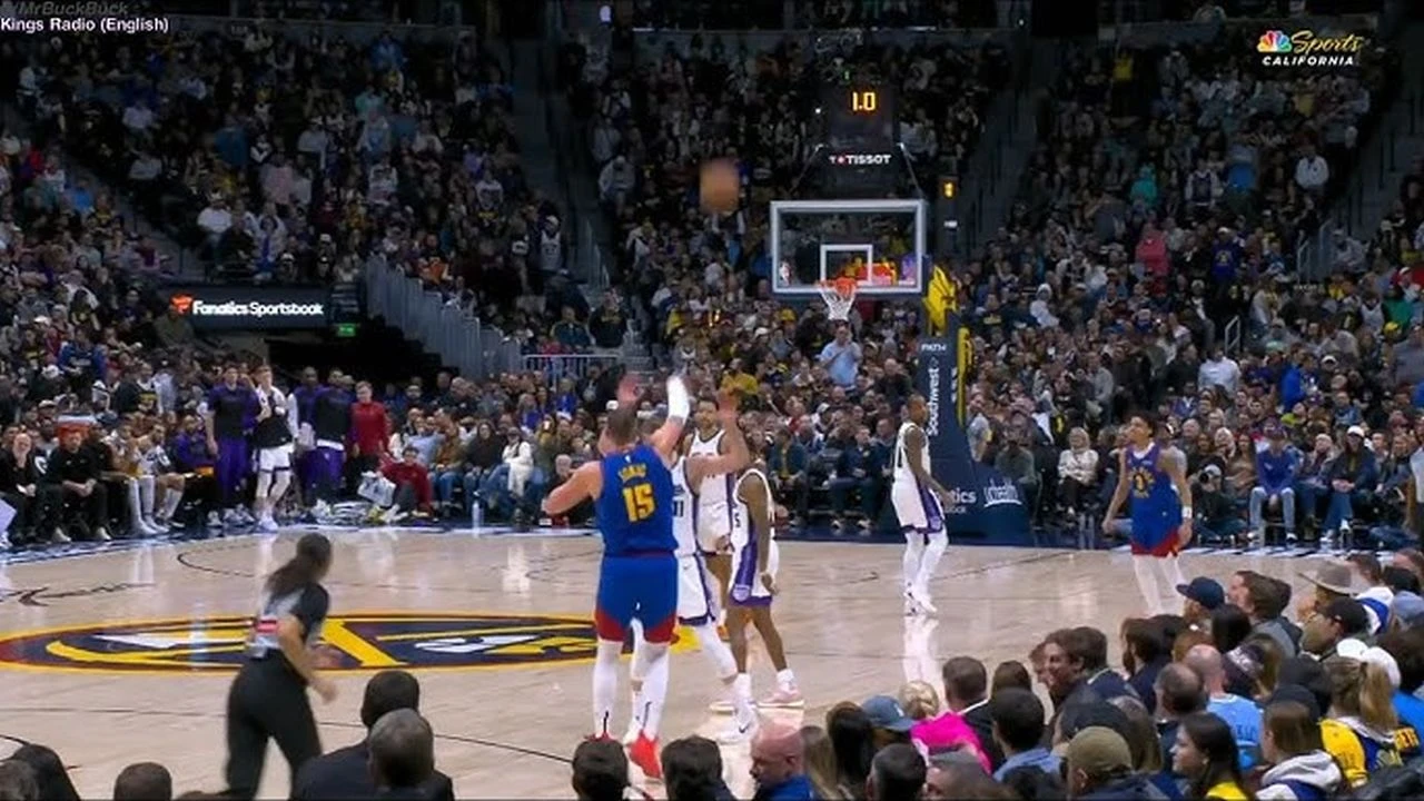 VIDEO I Nevjerojatni Jokić. Triple-double, rekord, pa trica sa svoje polovine