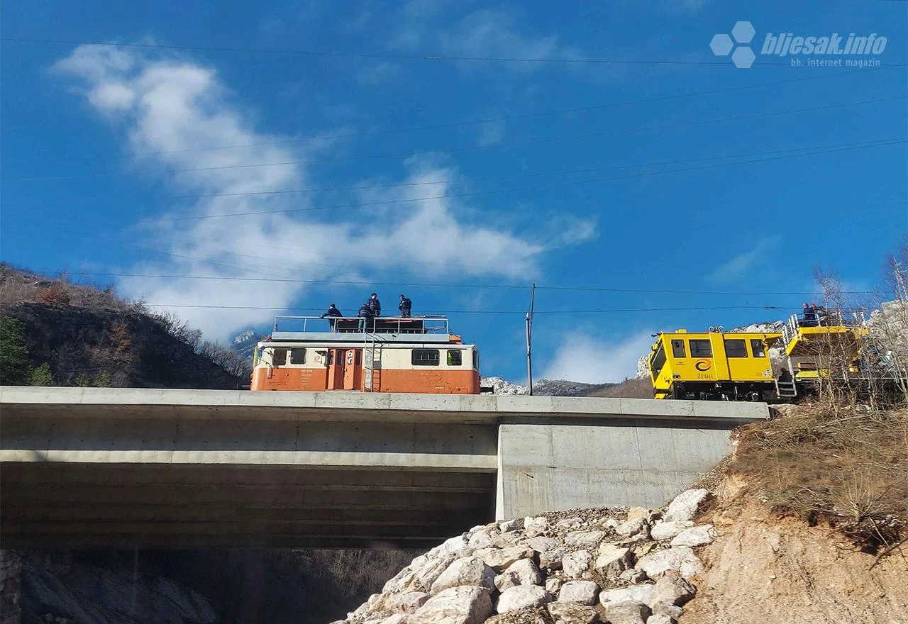 FOTO: Testirana popravljena pruga u Jablanici - uskoro puštanje u promet
