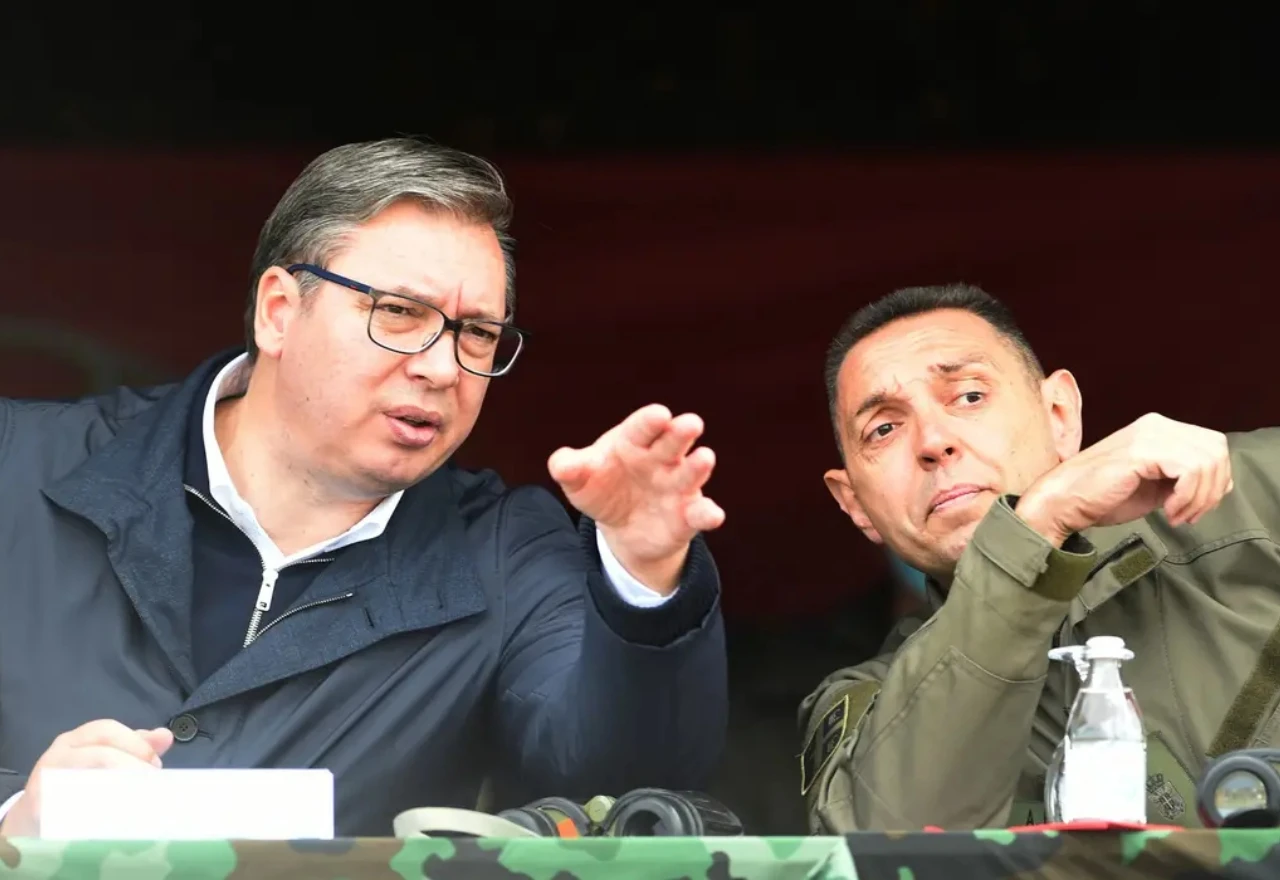 Vulin: Prosvjednike u Srbiji kazniti kao da idu na strana ratišta