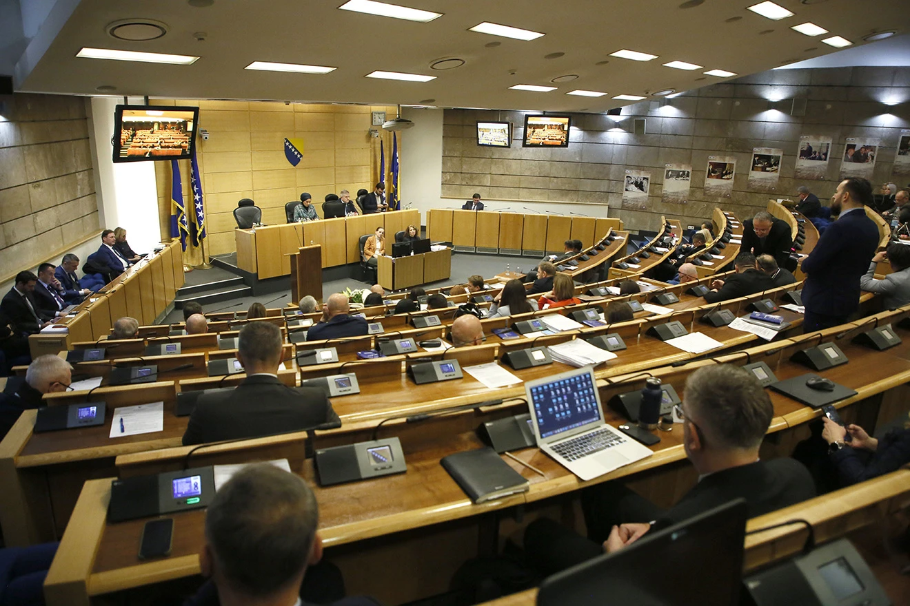 Podržan prijedlog proračuna Federacije BiH za 2025. godinu - "To je interesno-stranački proračun"