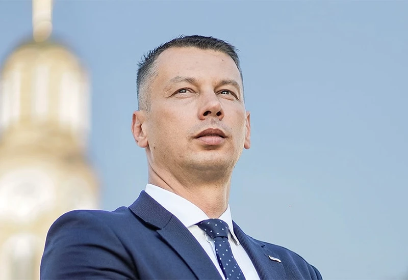 Krišto prihvatila ostavku i razriješila dužnosti ministra Nešića 