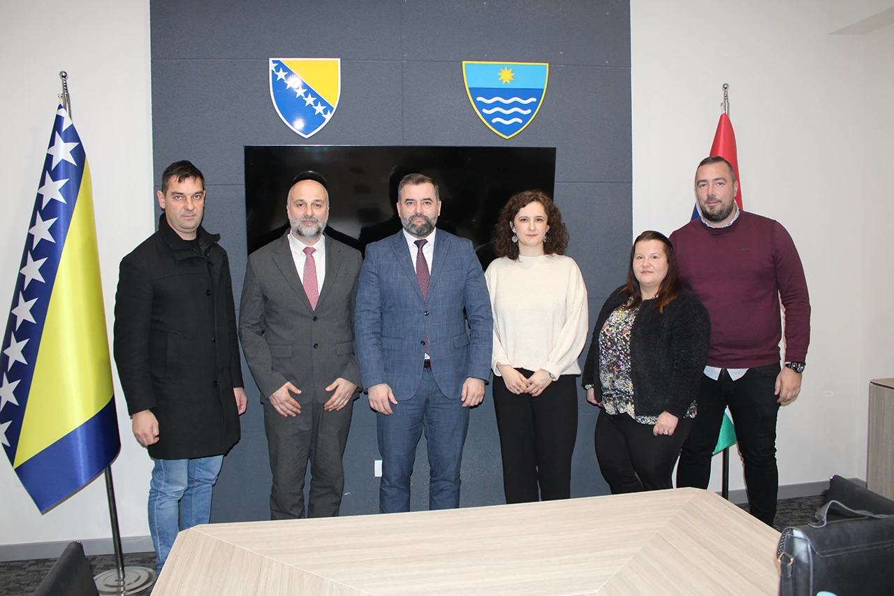 Obitelji s troje i više djece u HNŽ moraju imati sustavnu podršku