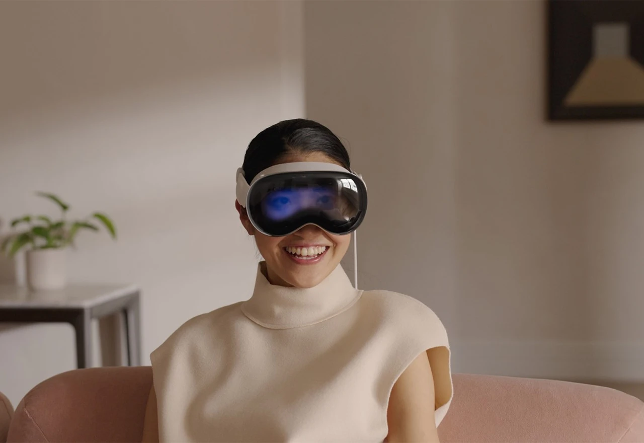 Apple radi na visionOS-u za pametne naočale