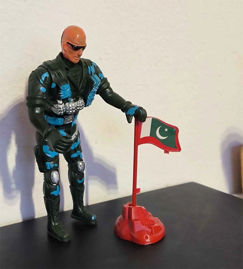 Tko je mostarskoj djeci za Božić poklonio pakistanske vojnike?