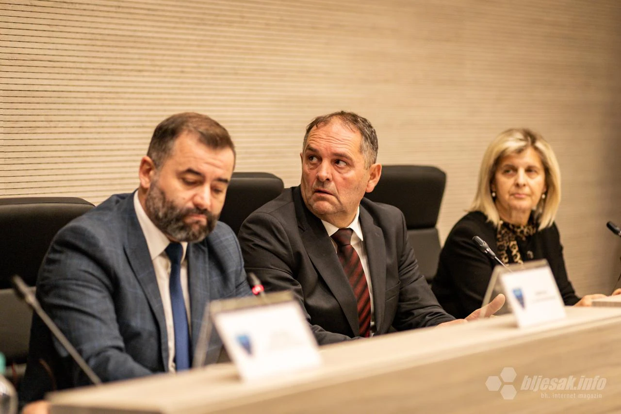 Sindikalci reagirali na Skupštinu HNŽ-a: I Aleksandar Vučić je popustio