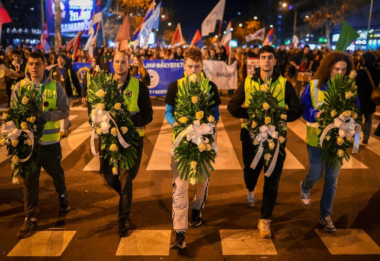 Beogradski studenti stigli u Novi Sad!