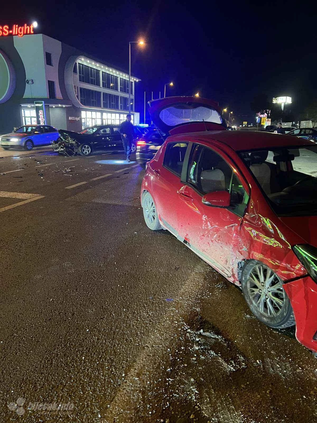 Mostar: Passat naletio na Yarisa