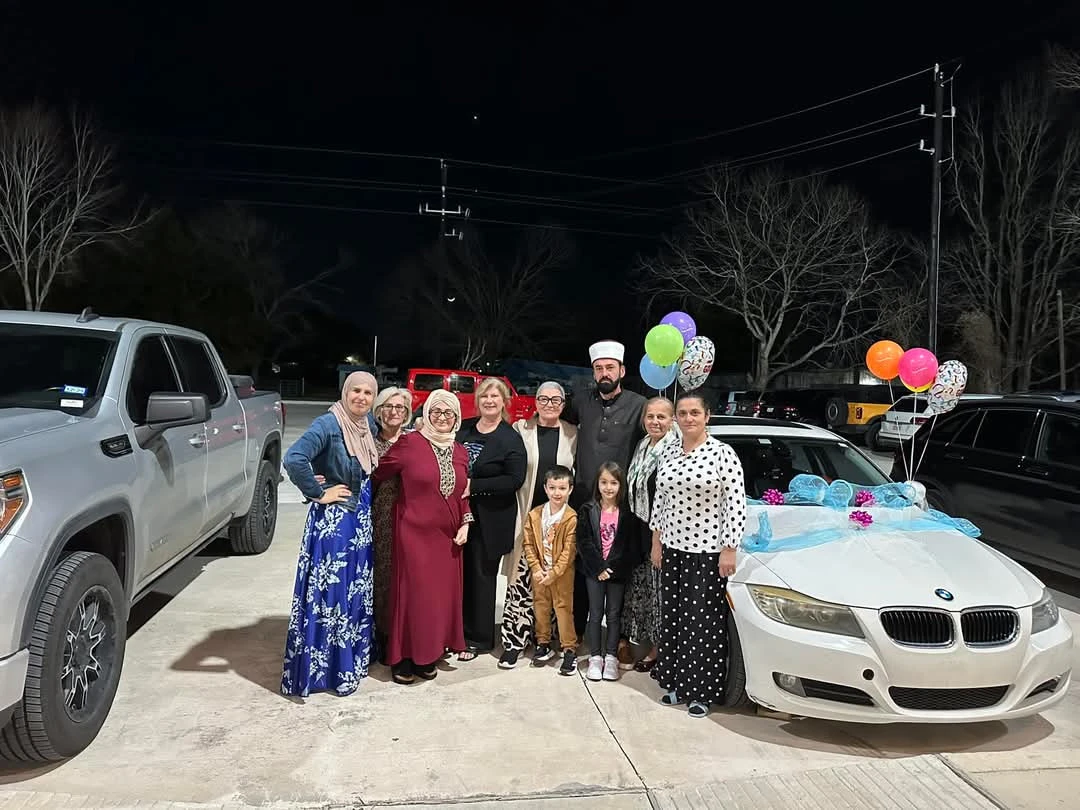 Efendija Sadik od svojih džematlija dobio BMW-a