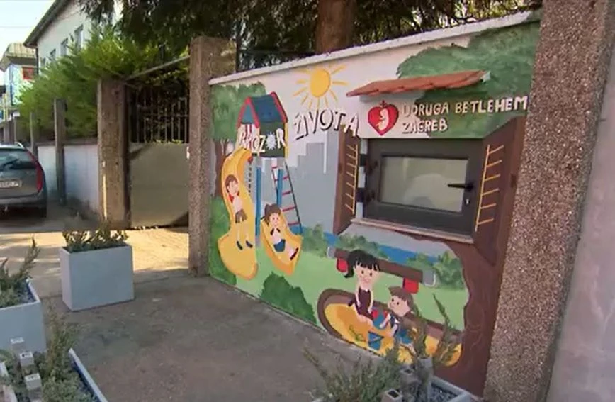 VIDEO | U Zagrebu otvoren prvi prozor za ostavljanje neželjenih beba