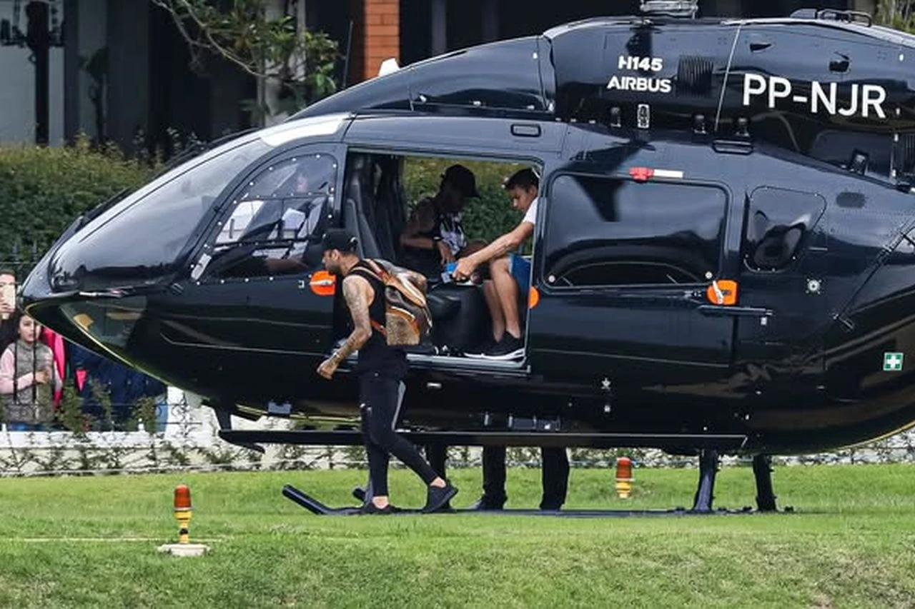 VIDEO I Neymar na trening helikopterom