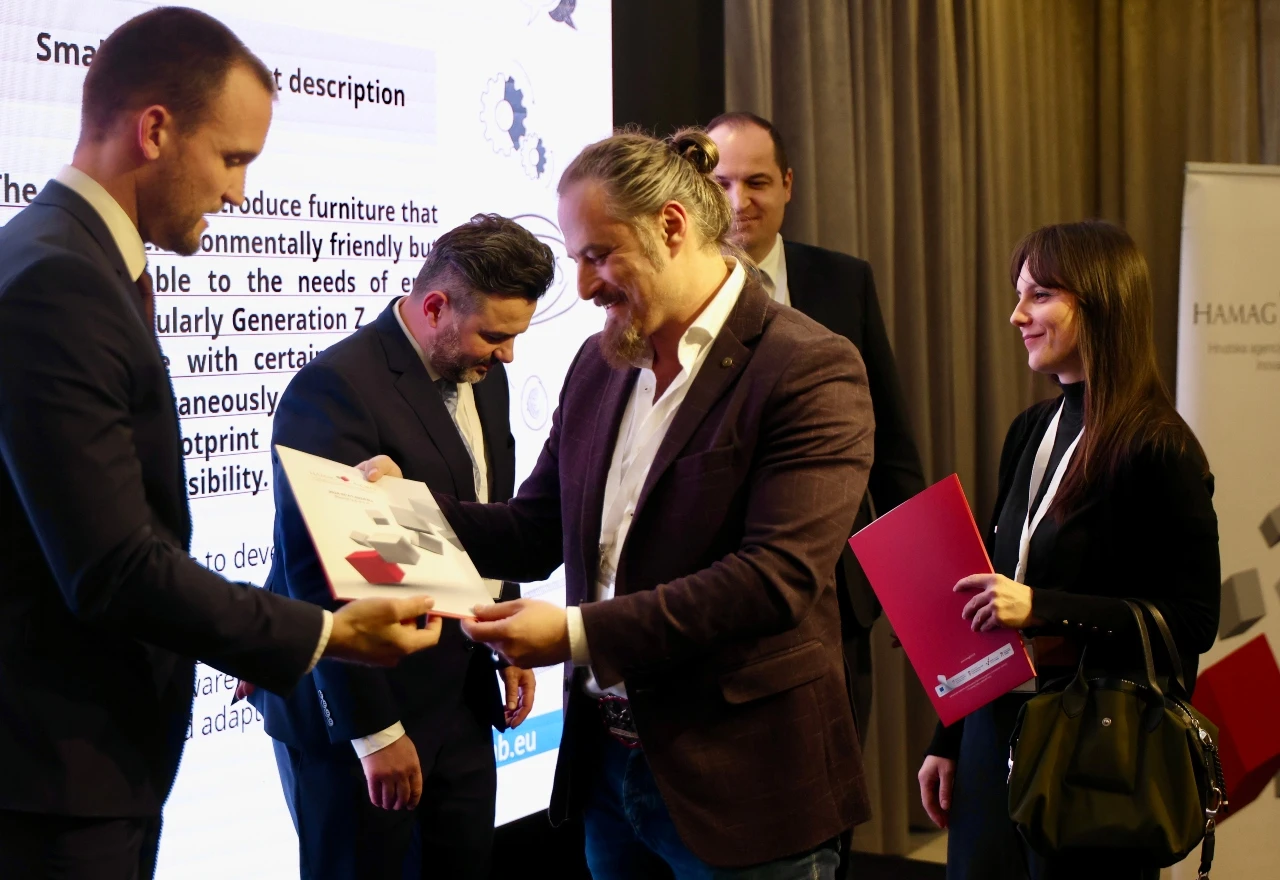 FOTO | U Mostaru potpisani ugovori vrijedni 4.100.000 eura  