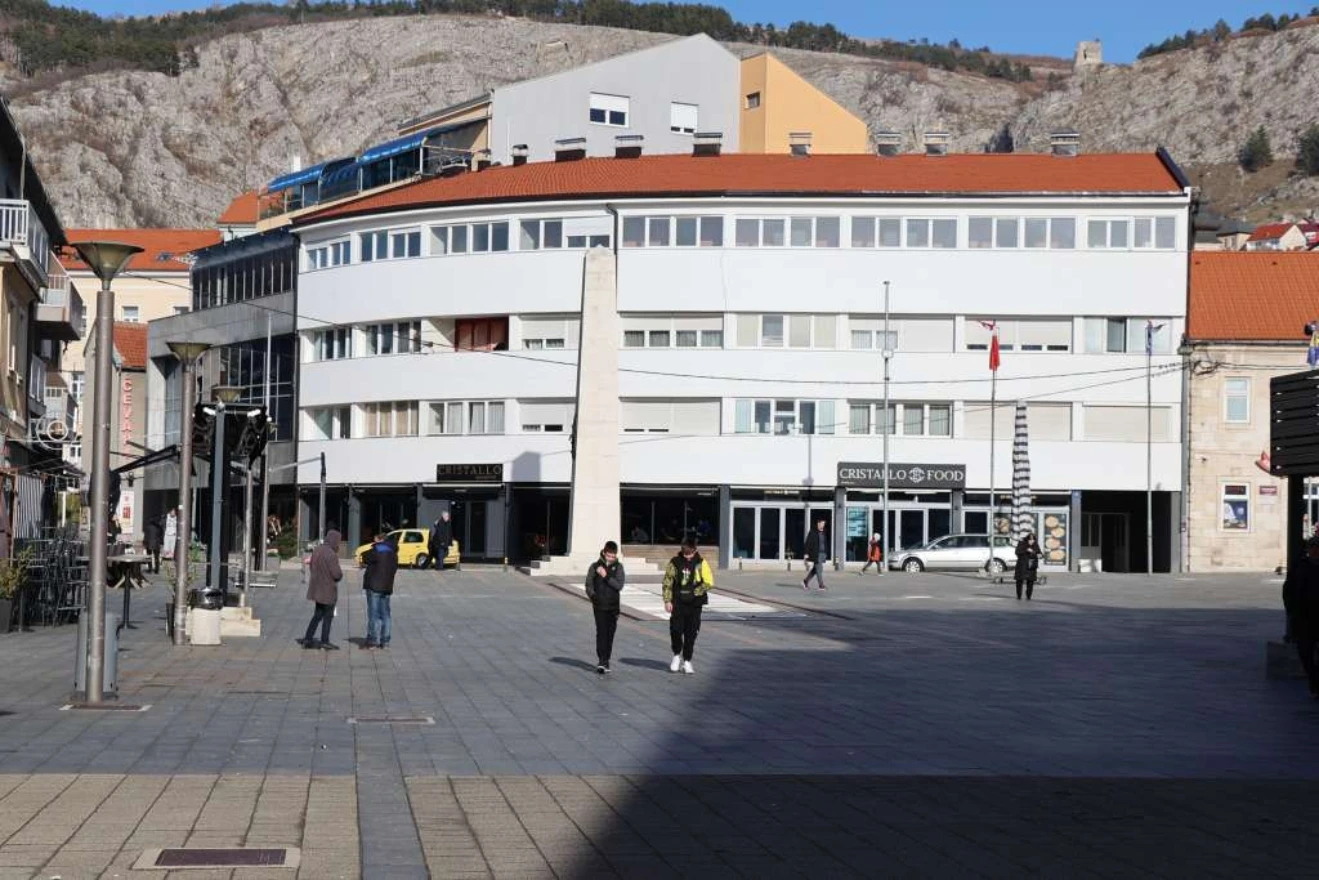 Pokušaj samoubojstva: 58-godišnjakinja prevezena u SKB Mostar s teškim ozljedama