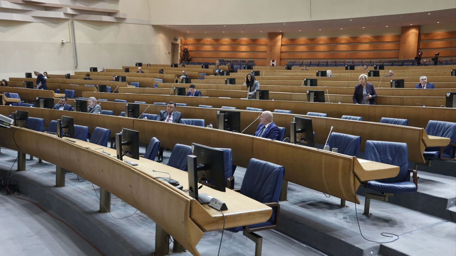 Ništa od sjednice: SNSD-ovi zastupnici srušili kvorum, Čović zatražio pauzu