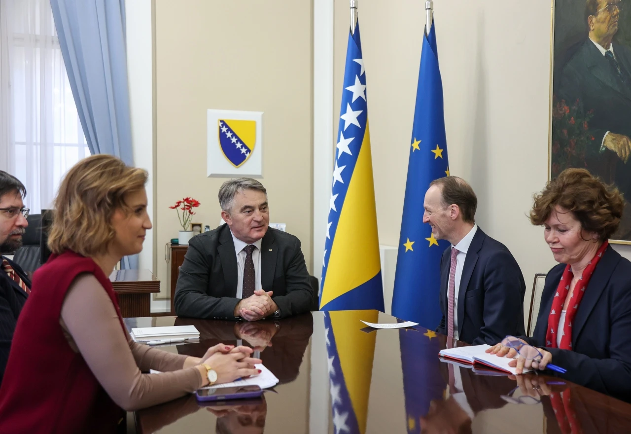 Komšić se požalio austrijskom veleposlaniku na političke nesuglasice u BiH 