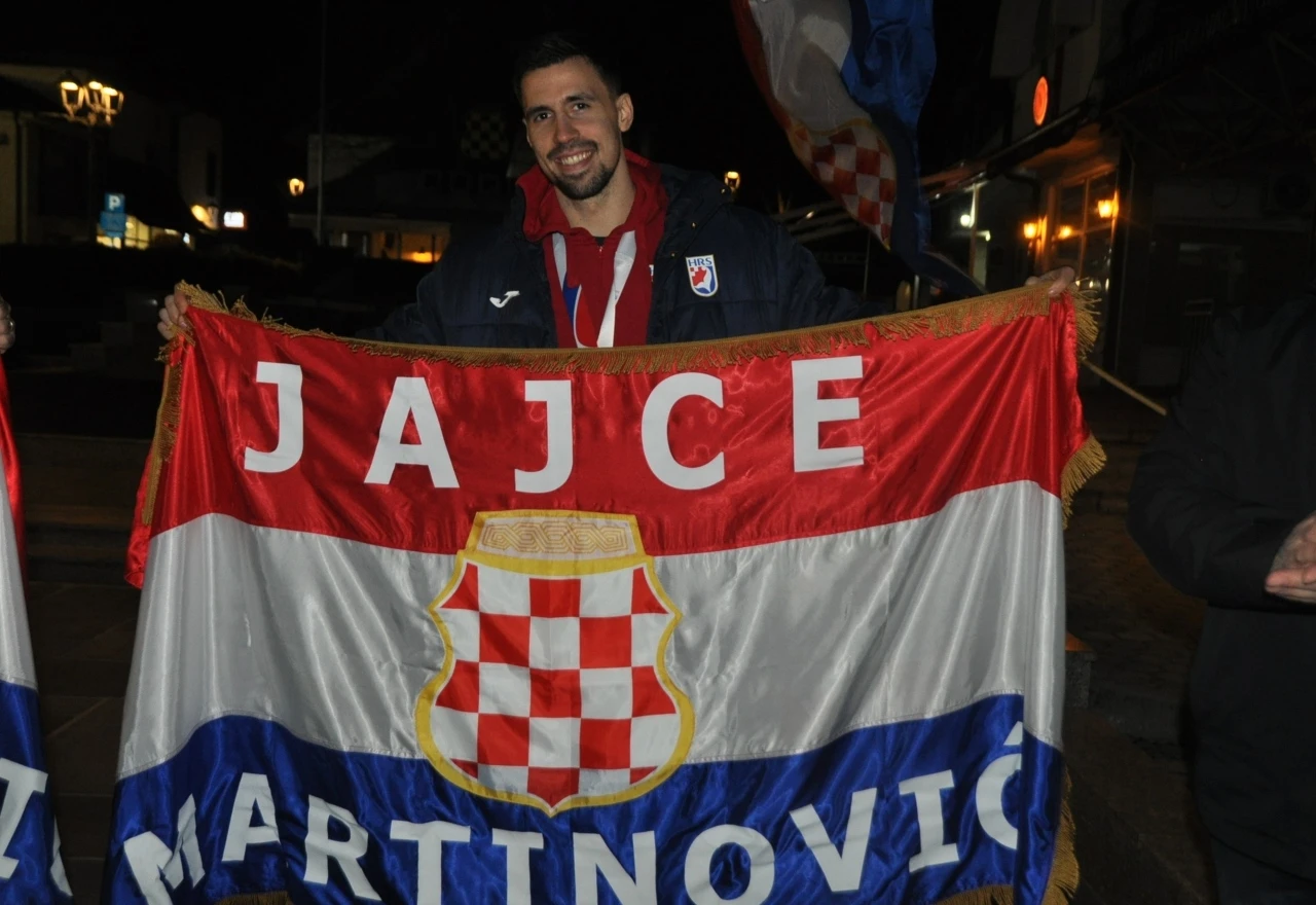 VIDEO | Ivan Martinović dočekan u Jajcu: "Ne mogu vjerovati"