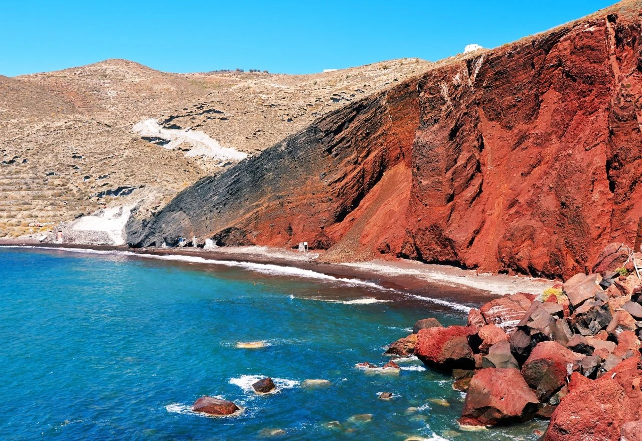 Zatvorena jedna od najslavnijih plaža na svijetu: Zatrpana stijenama