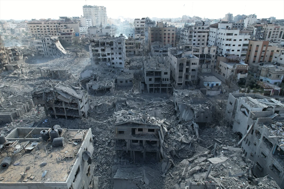 Izvučena tijela 66 Palestinaca iz pješčanih nasipa