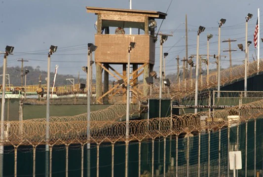VIDEO | Trump pokrenuo deportacije: Avion s neregularnim migrantima stigao u Guantanamo
