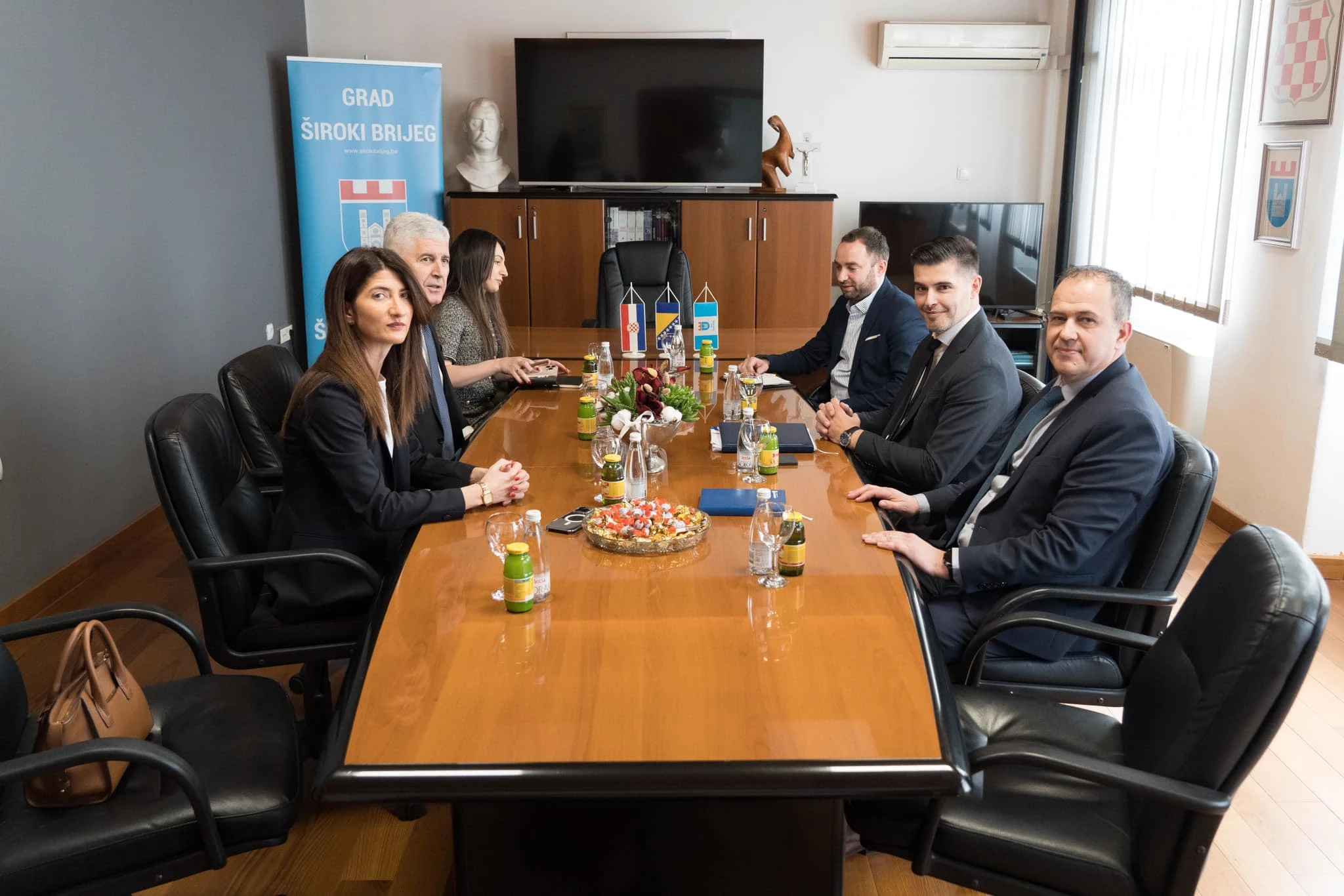 Čović, Milas i Filipović u radnom posjetu Širokom Brijegu: Razgovor o strateškim projektima i podršci Vlade RH