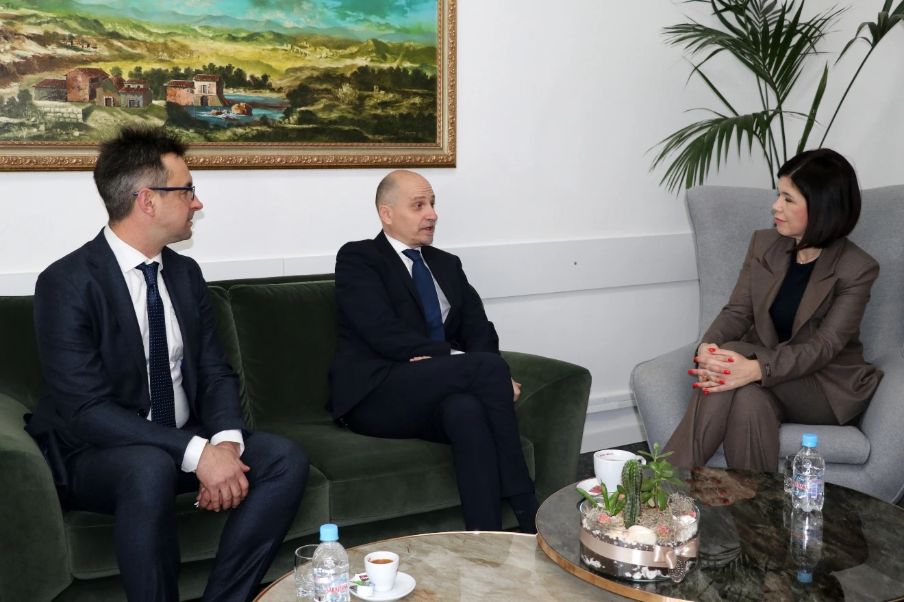Premijerka HNŽ-a Marija Buhač i mađarski veleposlanik razgovarali o gospodarskoj suradnji