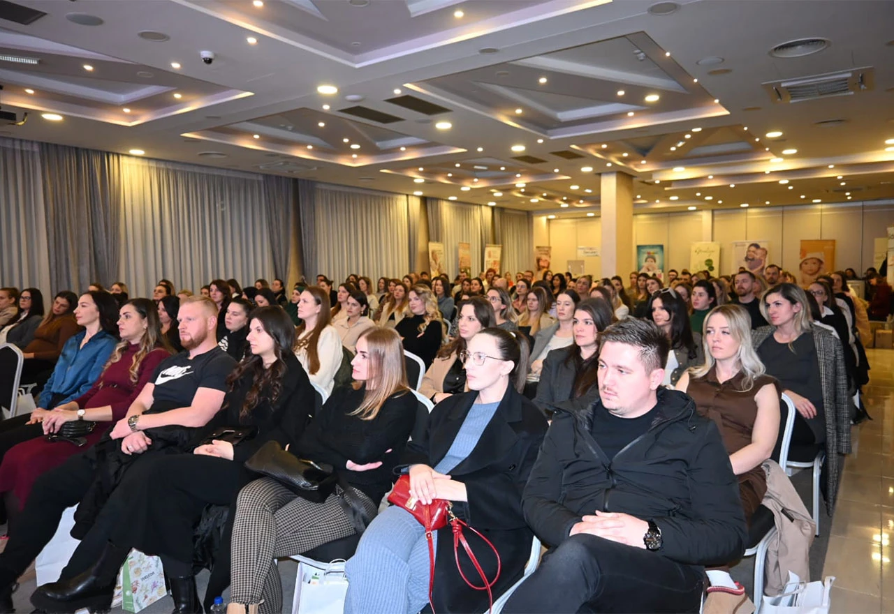 Trudnice u Mostaru dobile ključne savjete: Održana konferencija ''Naše putovanje počinje''