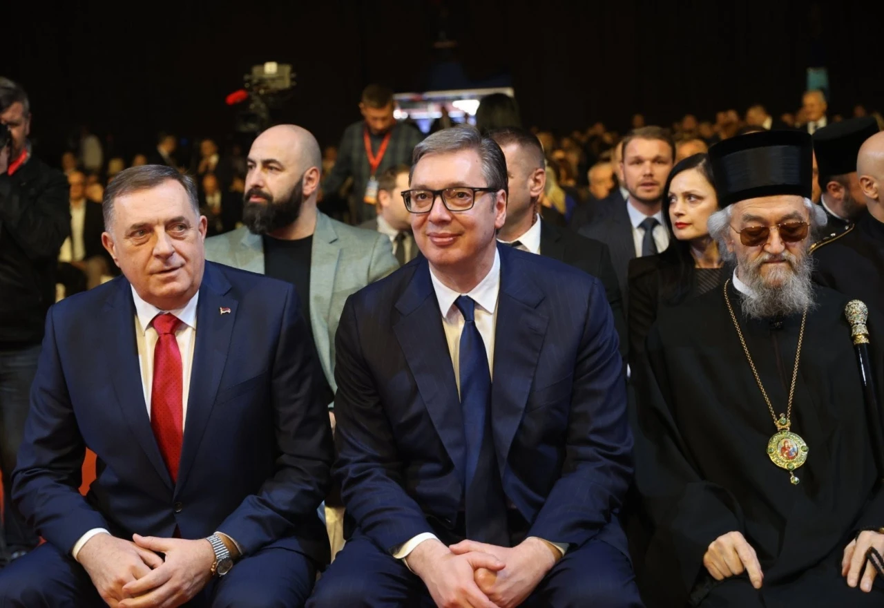 Vučić: "Vi ovdje ne možete razumjeti koliko vas mi u Beogradu i Srbiji volimo" 