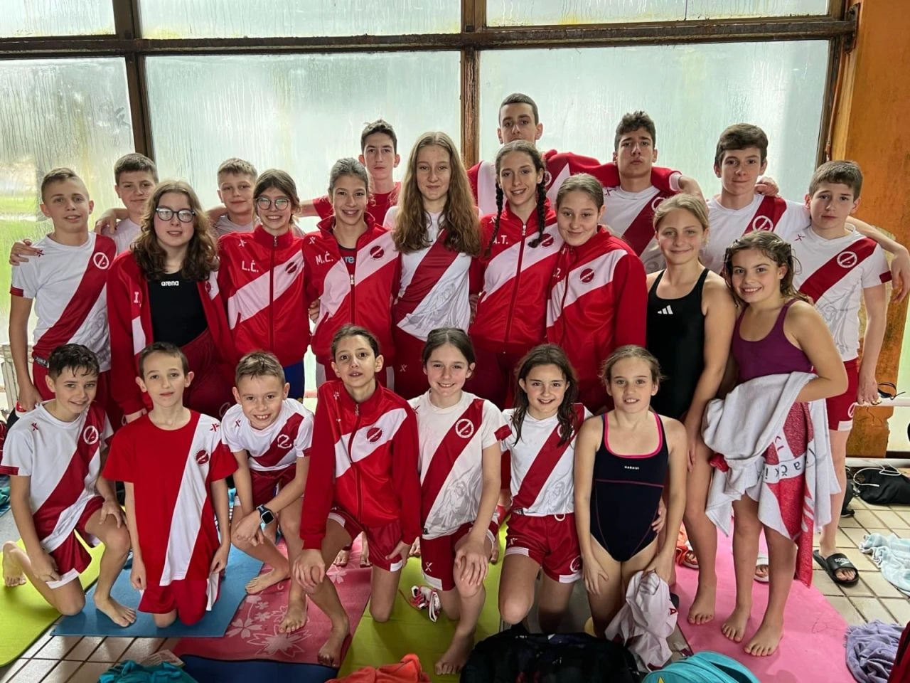 Za SPK Zrinjski 32 medalje i četiri pehara na Velež kupu