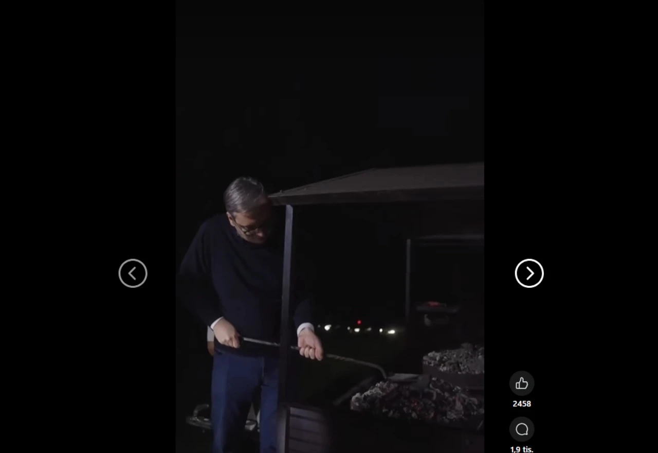 Ljubav ispod sača