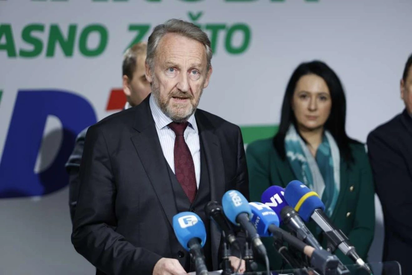 Izetbegović: "SDA će podržati sve smjene, ali ne i nova imenovanja"