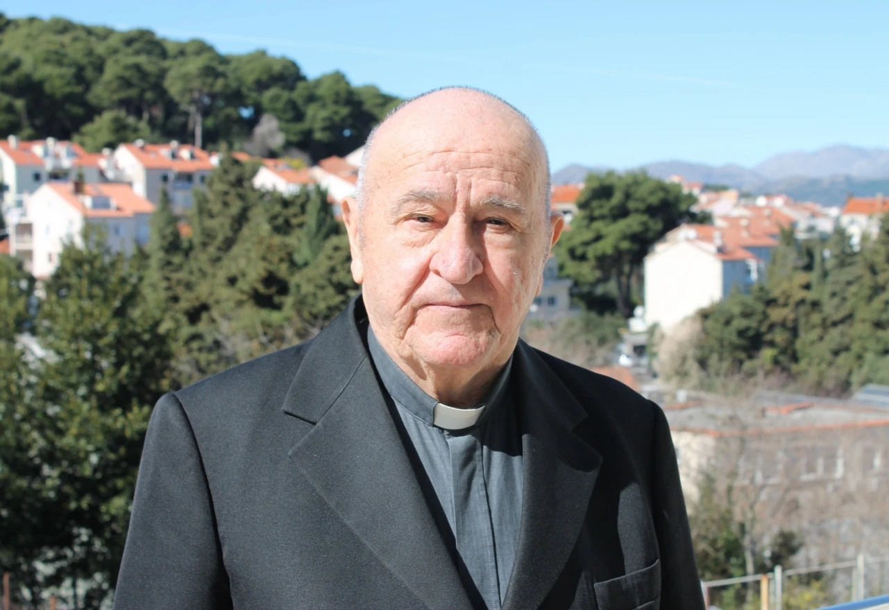Preminuo mons. Mirko Maslać