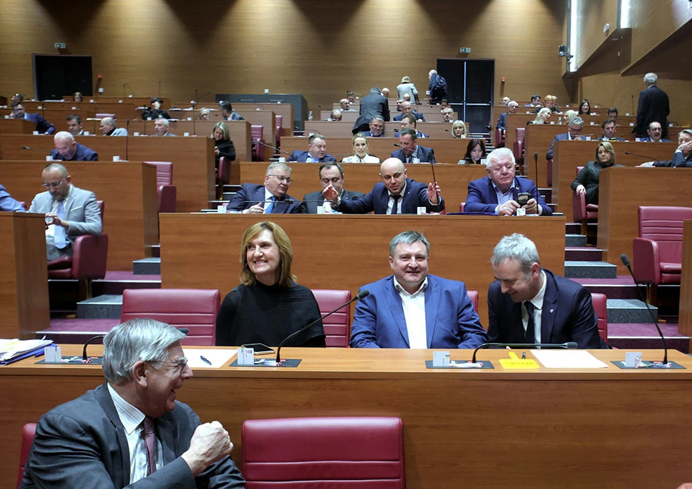 Hrvatski sabor donio zakon protiv visokih cijena