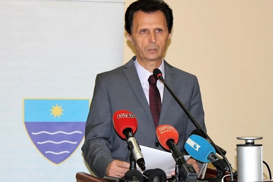Željko Laketić optužen za zlouporabu položaja