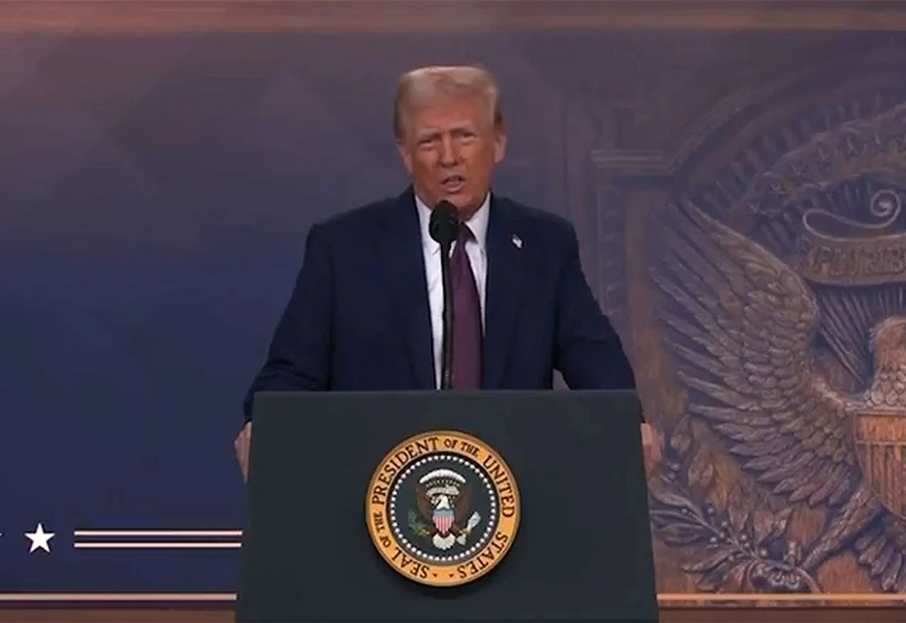 Trump želi Kanadu u SAD-u: ''Plaćat će carine ili postati 51. država''