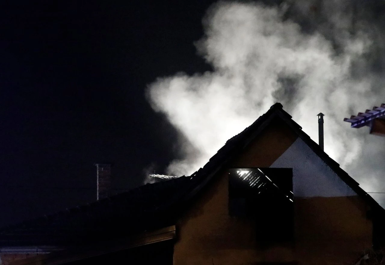 U požaru u Srbiji smrtno stradalo dijete
