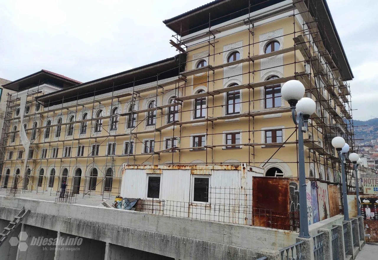FOTO | Nedjeljni radovi na Hiltonu u Mostaru pokazuju brzi napredak projekta