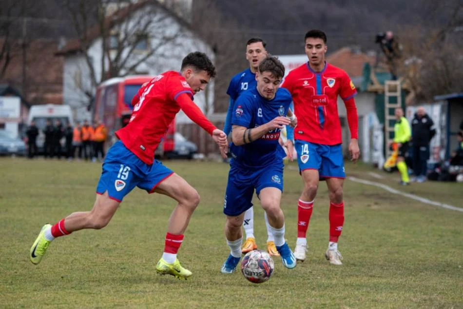 Borac neokrznut prošao "oranicu" Vojkovićima