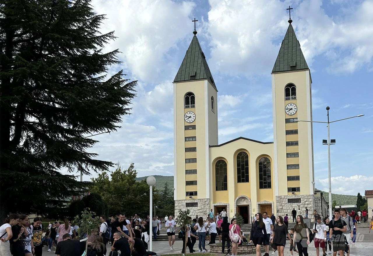 Sezona u Međugorju počela ranije, hodočasnici iz Italije i Koreje među posjetiteljima