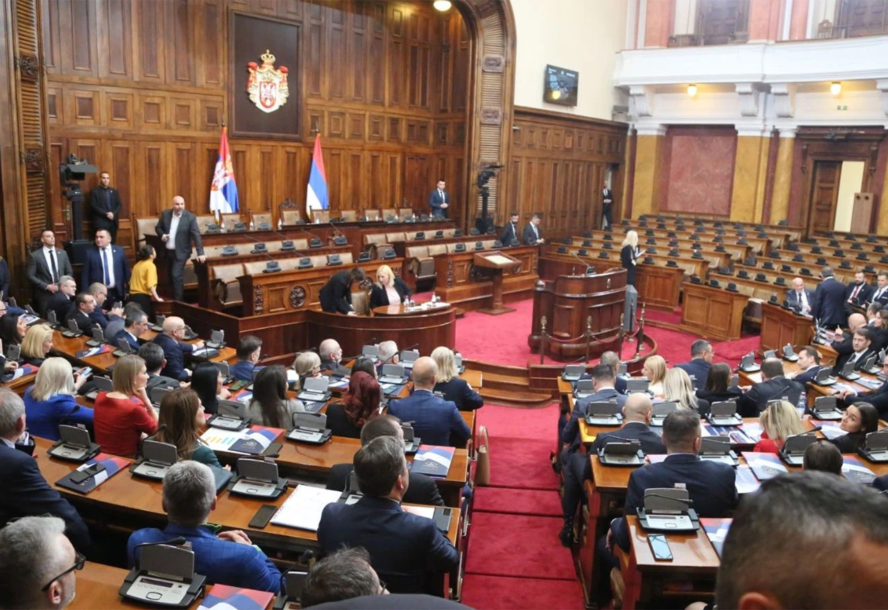 Srbijanski mediji: Sjednica Skupštine Srbije o situaciji u BiH od 14. do 16. ožujka
