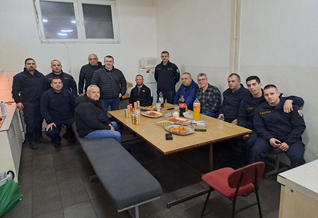 Stanari Mljekare posjetili Profesionalnu vatrogasnu postaju Mostar