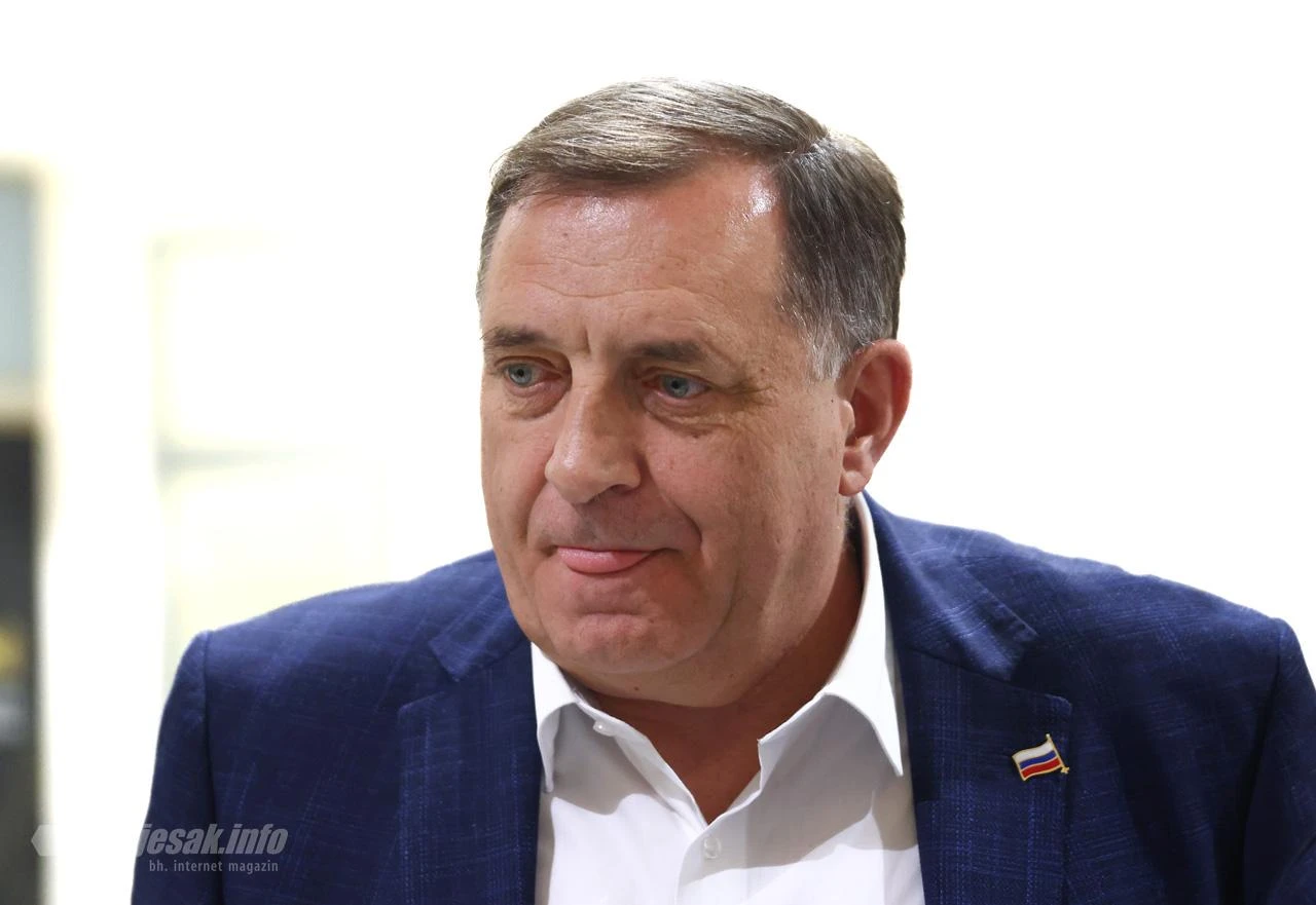 Ako presuda postane pravomoćna, Dodiku se zabranjuje obavljanje svih funkcija
