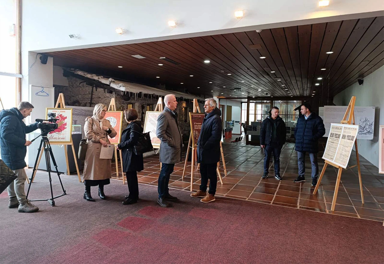 Plakati iz prošlog stoljeća otkrivaju kulturnu povijest Hercegovine