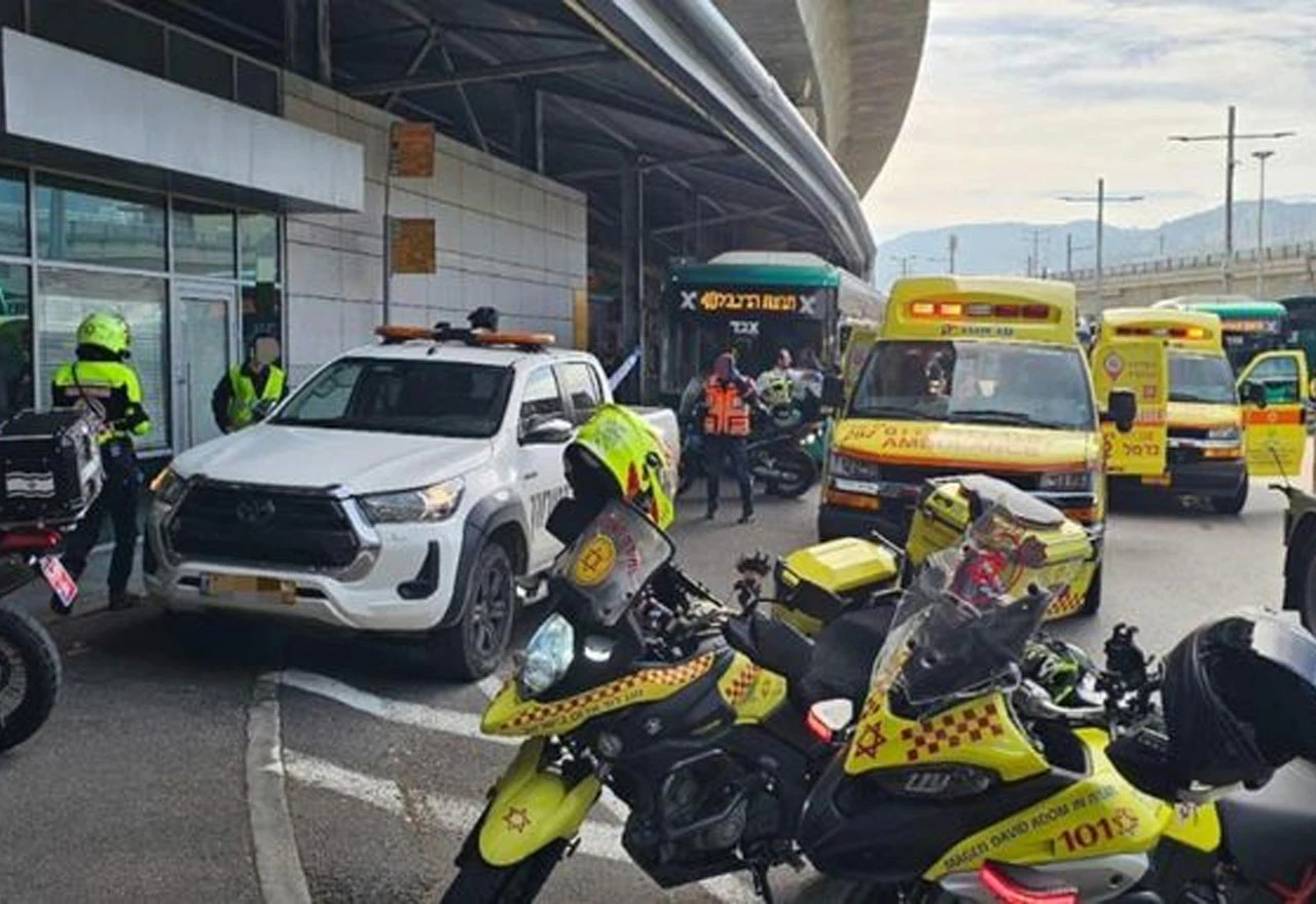 VIDEO | Napad nožem u Haifi: Jedna osoba ubijena, više ranjenih