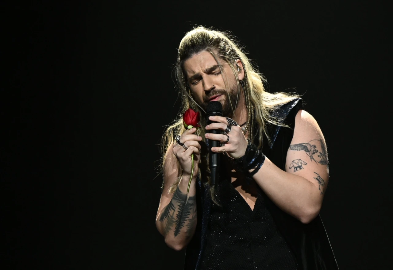 Predstavnika Srbije na Eurosongu optužuju za pedofiliju, on sve negira 